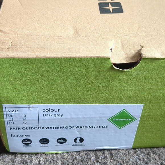 Waterproof hiking shoe Size 13 mens - Picture 3 of 4